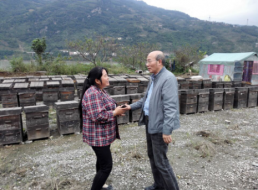 推進精準扶貧   決戰脫貧攻堅