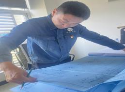 《榜樣在身邊》系列報道——徐金艷：奮戰在保供一線的“一抹藍”