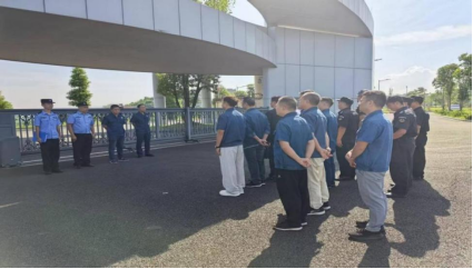 警企聯(lián)動(dòng)筑屏障 實(shí)戰(zhàn)演練護(hù)水源 ——制水分公司與高新區(qū)治安管理大隊(duì)聯(lián)合反恐應(yīng)急演練