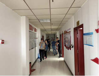 提升應(yīng)急能力，共筑安全屏障 ——清源水務(wù)投資公司與勞動(dòng)人事?tīng)?zhēng)議仲裁院聯(lián)合開(kāi)展辦公區(qū)火災(zāi)事故應(yīng)急演練